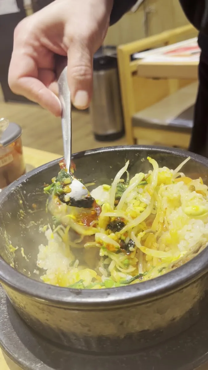 鶴橋焼肉 金太郎 · 2